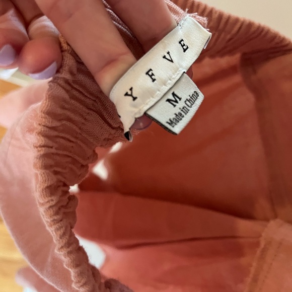 Pink Linen Romper - Picture 5 of 7